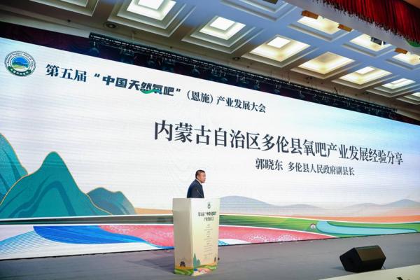 http://www.chdbook.cn/uploads/allimg/231108/21053621R-17.jpg