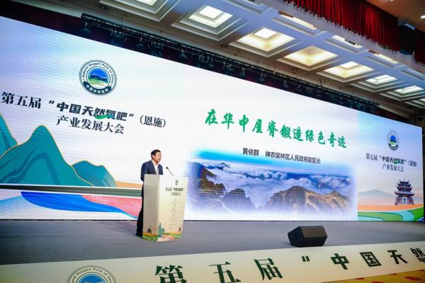 http://www.chdbook.cn/uploads/allimg/231108/2105364H2-18.jpg